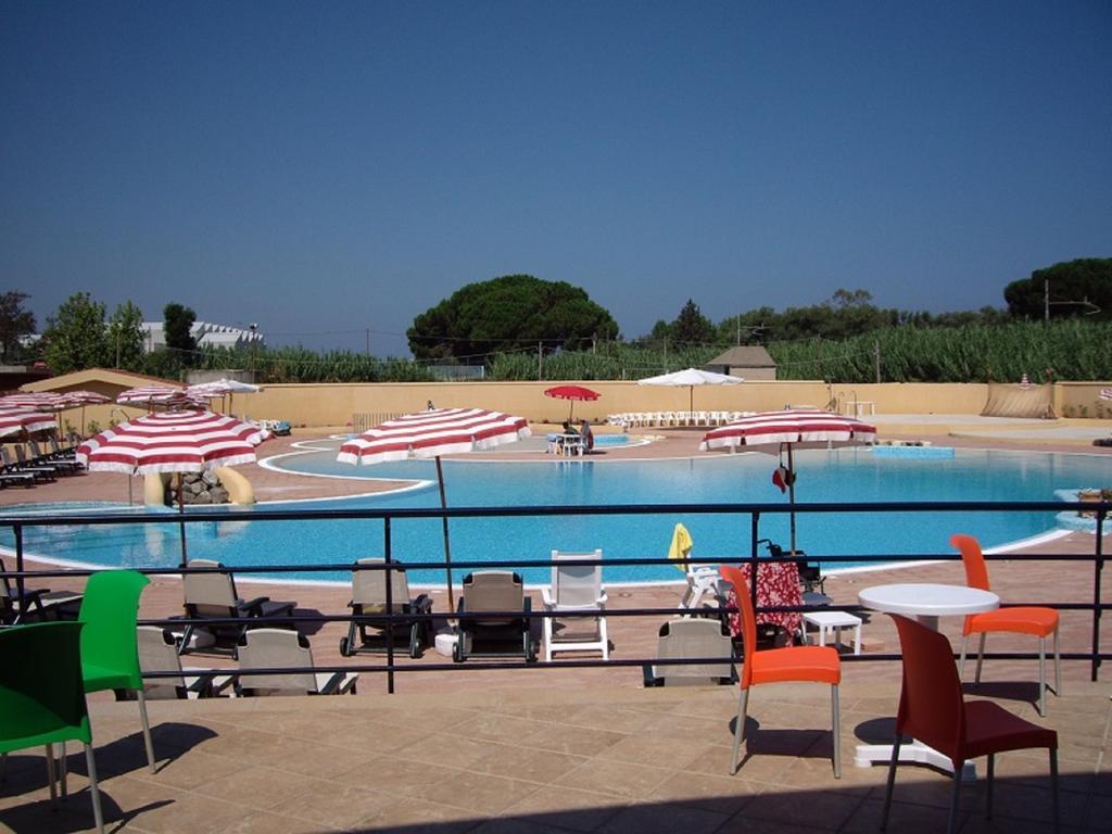 Hotel Resort Lido Degli Aranci ヴィボ・ヴァレンツィア エクステリア 写真