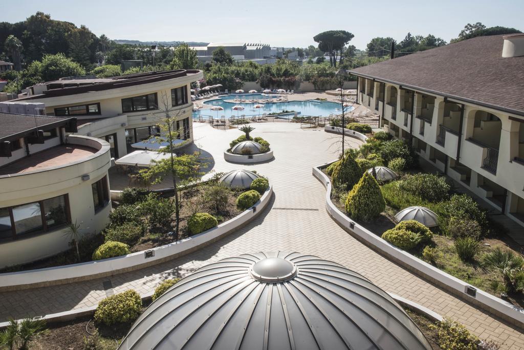 Hotel Resort Lido Degli Aranci ヴィボ・ヴァレンツィア エクステリア 写真