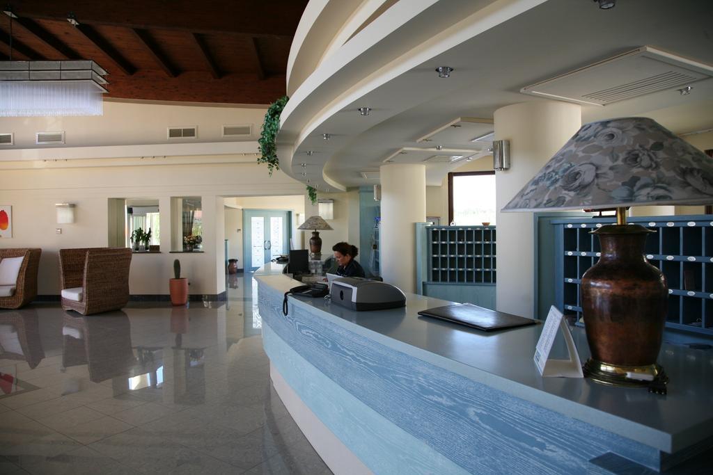 Hotel Resort Lido Degli Aranci ヴィボ・ヴァレンツィア エクステリア 写真