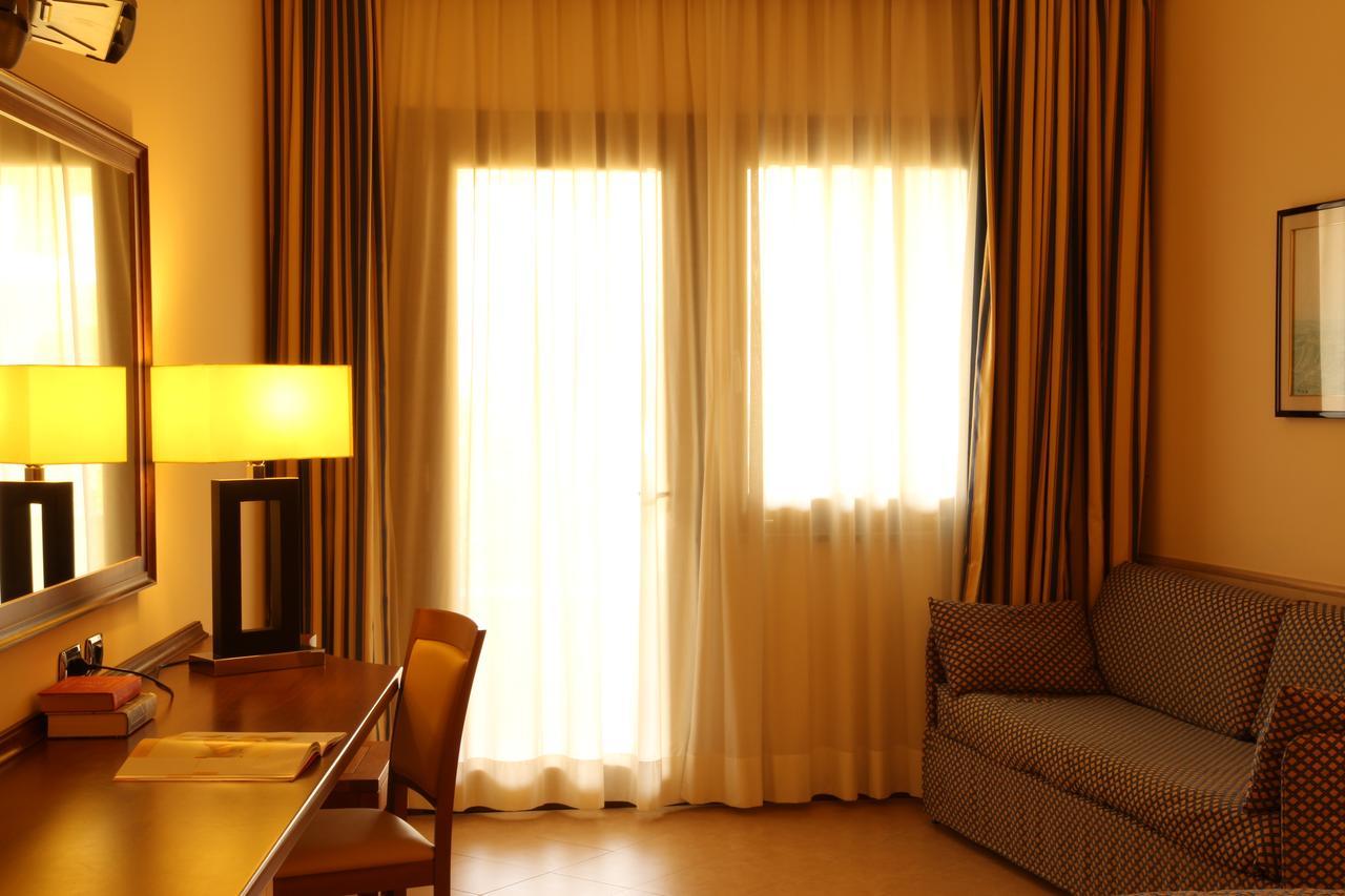 Hotel Resort Lido Degli Aranci ヴィボ・ヴァレンツィア エクステリア 写真